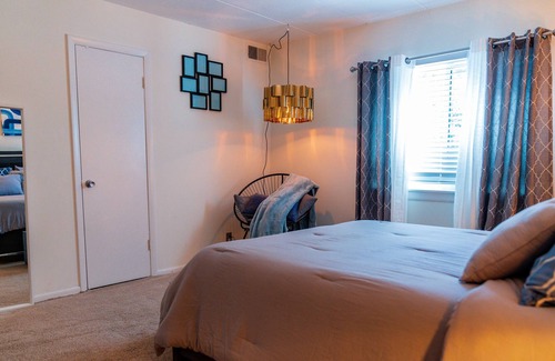 Landmark Eigentumswohnung | Full Condo Free Parking + Self Check-In