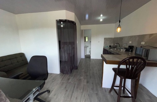 Ciudad Colon Wohnung | Full Furnished apartment next to Juan Santamaria airport, San Jose, parking lot