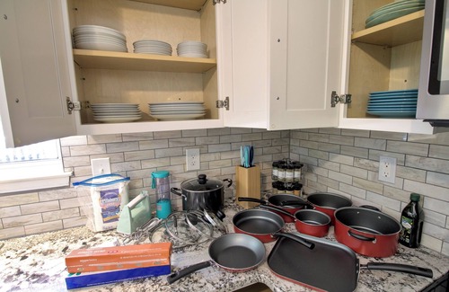 Cartersville Haus | Full Kitchen, Backyard, Ping Pong, Desk and Patio - Family Retreat at LakePoint