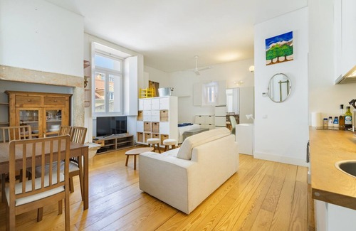 Santa Maria Maior Wohnung | Fully new Refurbished Alfama Central Cosy Home