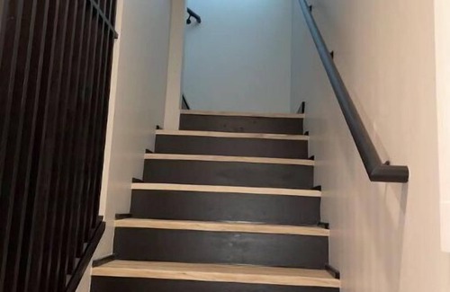 Maywood Haus | Fully Remodeled Large Home Ready for You & YourFamily to Enjoy