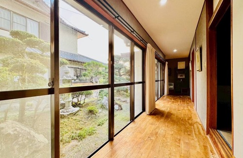 Shirahama Haus | Fumiko-no-tei Hanare 1 minute walk to the sea 17 - 34 people OK 4 bedrooms 2 toilets