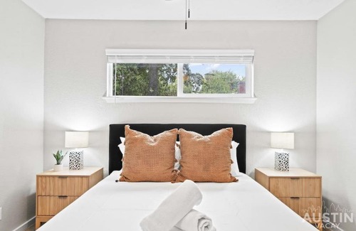 Cherrywood Wohnung | Fun For All in Modern Apt Pool and Grill and Dog Park