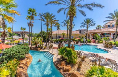 Regal Palms Haus | Fun Resort Lazy River & Arcade 15 Min to Disney