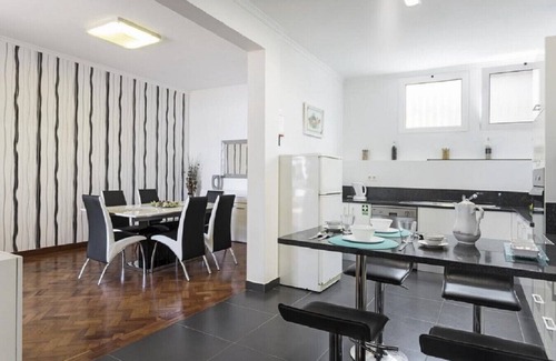 Sao Goncalo Villa | Funchal Bay View Villa by Madeira Sun Travel