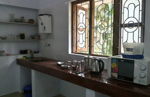 Udupi Wohnung | Furnished apartment in Udupi Manipal Malpe with AC, kitchen, fridge, dryer, wifi