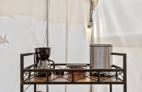 Stanton Wohnmobilvermietung | Furnished Glamping Tent/2 Queen Beds/Red River Access- Soaring Eagle - #7