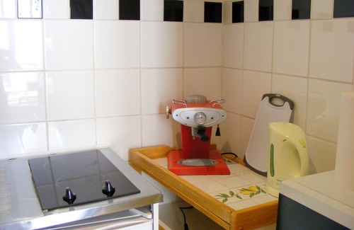 Quartier de la Goutte-d'Or Wohnung | Möbliertes Studio 25m² Gare du Nord in Paris