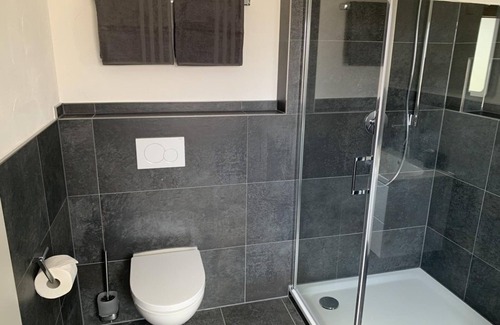 Gimmeldingen Bed & Breakfast | Gästezimmer Mandelgarten - Weingut und Gästehaus Ferckel