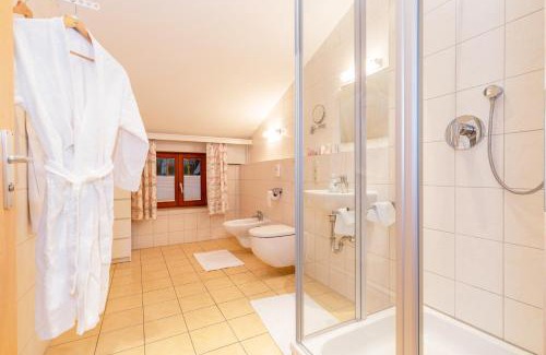 Reit im Winkl Haus | Gästehaus Flora