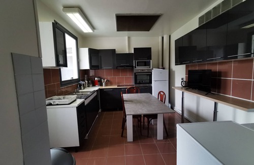 Esbly Wohnung | Gîte à l'orée du parc in Esbly for 8 people