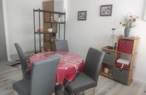 Collonges-sous-Saleve Wohnung | gîte Amolinnes F2 5mn douane croix de rozon 20mn Genève