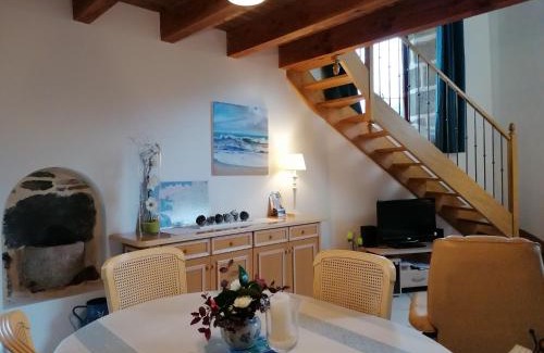 Briec Haus | Gîte Atypique Dans Une Chapelle