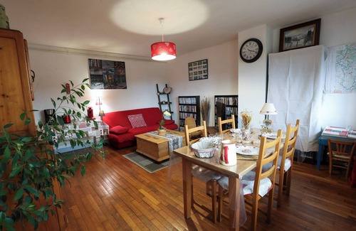 Prenovel Wohnung | Gîte complet, propre et confortable "Les Montagnards". Un petit animal accepté.