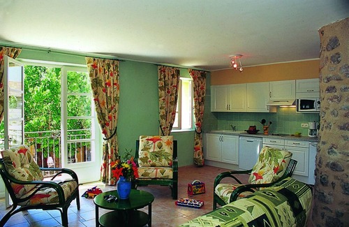 Les Arcs-sur-Argens Wohnung | Gîte Vert D'olive. Gîte de Charme au Milieu des Vignes