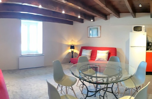 Domsure Haus | Gîtes Domaine de la Rochère