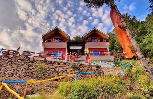 Matiana Haus | Gadegal Homestay Narkanda - Rooms & Pahadi Café