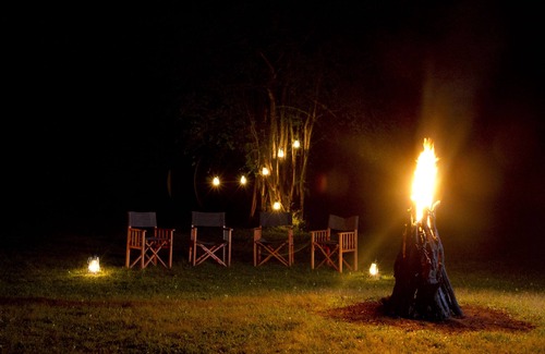 Udawalawa Wohnmobilvermietung | Gamping in Style bordering Udawalawe National park