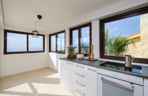 Garajau Haus | Garajau House - Sunrise to Sunset Ocean View Villa