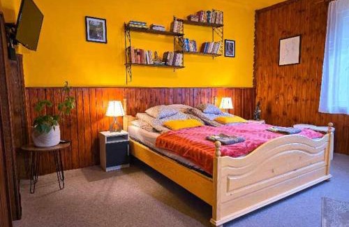 Josvafo Haus | Garan Vendégház