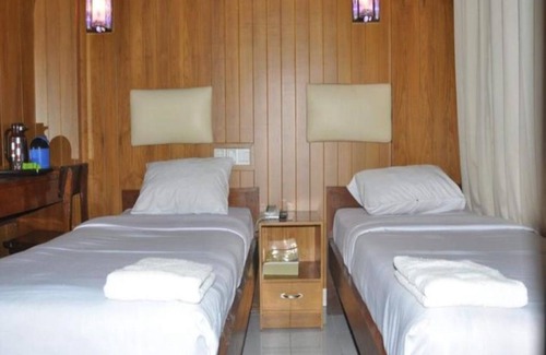 Mandalay Hotel | Garden Hotel
