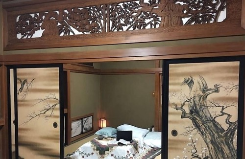 Hachioji Haus | Tolles Haus mit Hachioji-Garten, ideal für Gruppen, mit Villengefühl