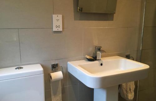 Melbourne Haus | Garden Room