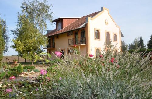 Mako Bed & Breakfast | Garden Vendégház Makó