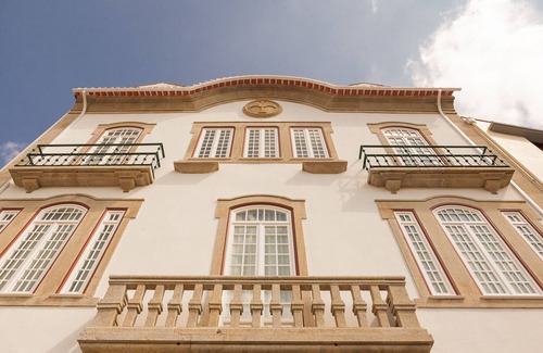 Viseu Wohnung | Blick auf den Garten, Balkon, Apartment im Herzen von Viseu mit WLAN