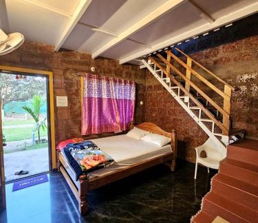 Timbholi Haus | Garden Villa Homestay ! Dandeli Ramnagar ! Eco Friendly Villa