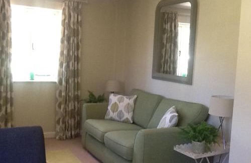 Laverton Haus | Gardeners Cottage