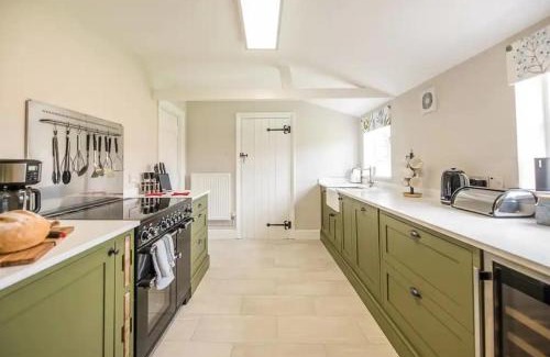 Bury St Edmunds Haus | Gardeners Cottage - Nowton Park