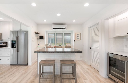 Rum Point Haus | Gardens of the Kai #6: Two-Story Beachfront Villa w/Shared Pool; Walk to Rum Point Club + Kaibo
