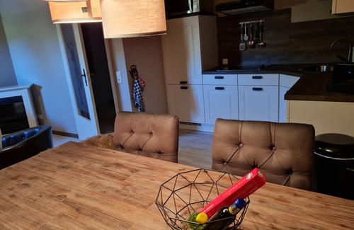 Udersdorf Wohnung | Gasthaus Paula Appartement