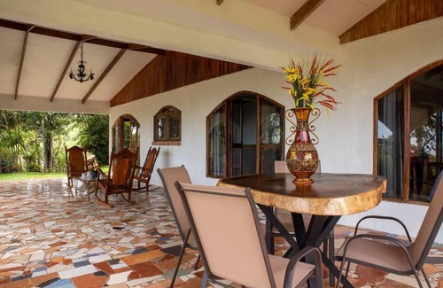 Tilaran Haus | Gateway to Paradise