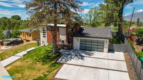 Lakeview Haus | Gathering Place Hot Tub Game rooms