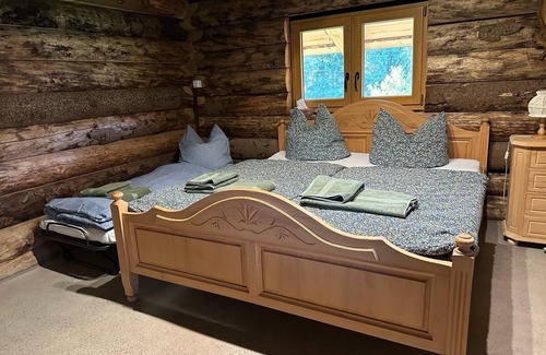 Limbach Haus | Gemütliche Blockhütte in Einer Ländlichen Gegend