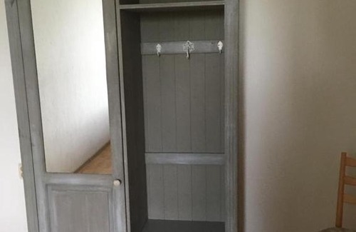 Knorrendorf Wohnung | Gemütliche Ferienwohnung für 6 Personen im Schloss Kastorf