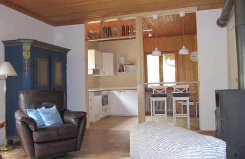 Schwandorf Wohnung | Gemütliche Fewo mit Schwedenofen für kühle Tage