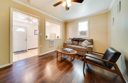 Geneva-on-the-Lake Haus | Geneva Cottage with Patio - Walk to Park, Lake Erie!