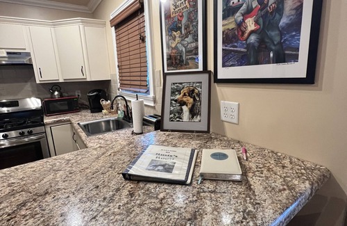 Clarksdale Haus | Get to BLUES-in' at Rusty's Roost, adjacent to downtown Clarksdale, MS