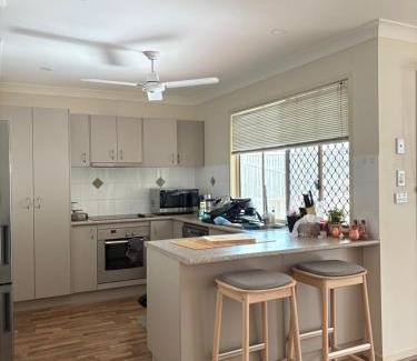 Redbank Plains Haus | Giri House