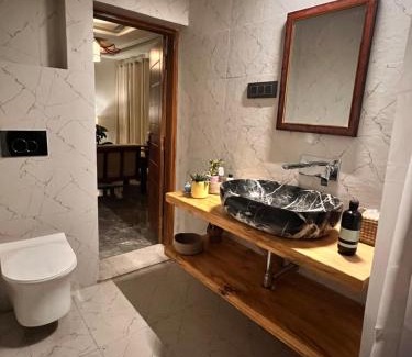 Shivalik Nagar Wohnung | Gita Bhawan - Elegant Escape