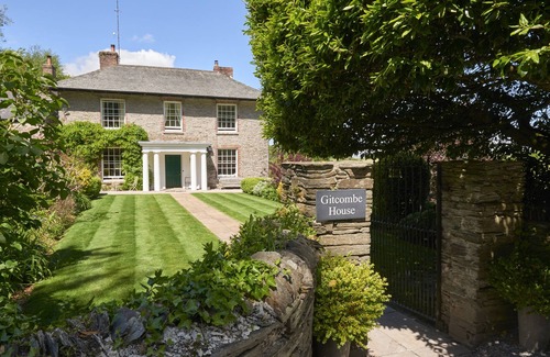 Totnes Haus | Gitcombe House, CORNWORTHY