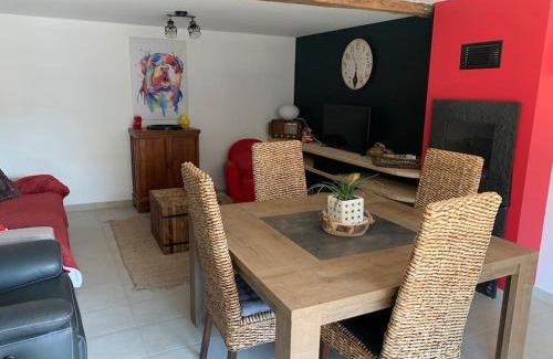 Saint-Felix-de-Tournegat Haus | Gite à la ferme avec jacuzzi et piscine chauffée