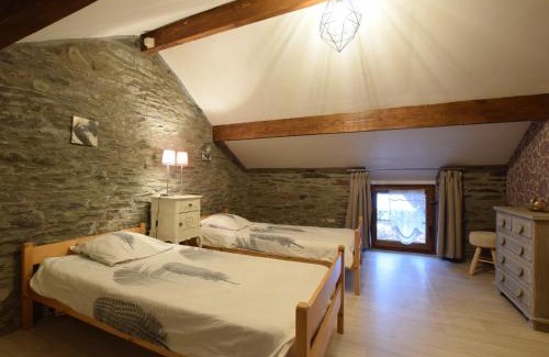 Tavigny Haus | Gite at the Calm way in the Center
