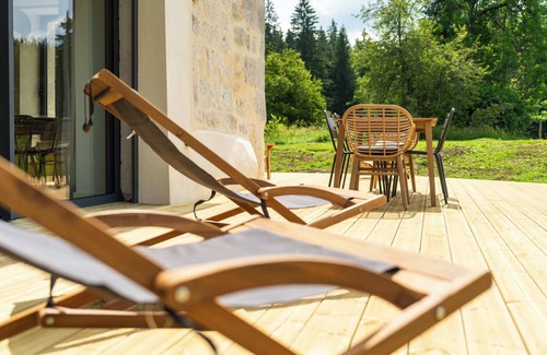 Premanon Wohnung | Gite dans ferme en pierre en pleine nature. Confort et charme avec vue dégagée s