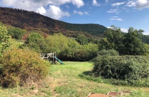 Avene Hütte | Gite Daim, Gite en Pleine Nature