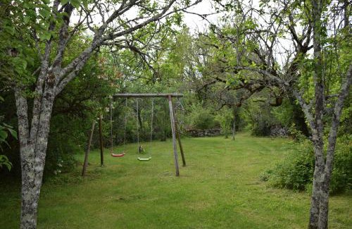 Caniac-du-Causse Haus | gite de costes