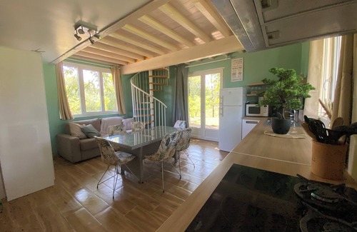 Dommartin-les-Cuiseaux Skihütte | Gîte de la Liambe -wooden house in the countryside - sleeps 4 to 6 -